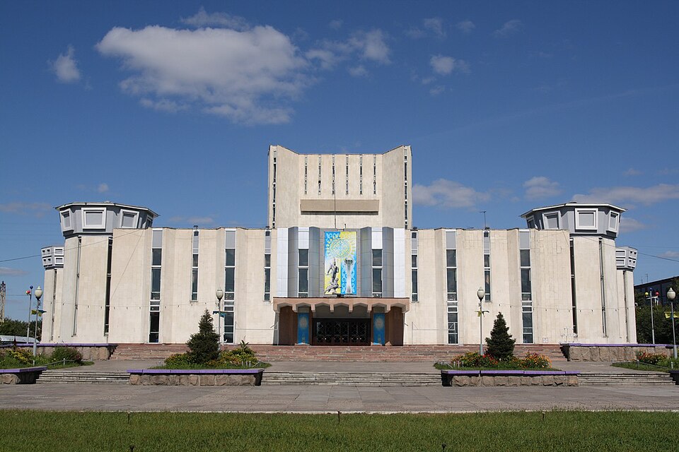 Fayl:Semey - panoramio.jpg