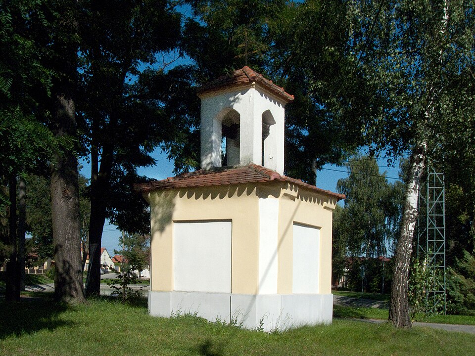 Fayl:Čejkovice - kaple.jpg