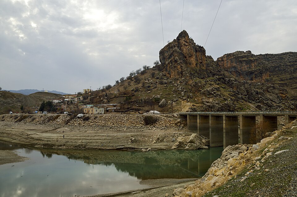 Fayl:Başqê.jpg