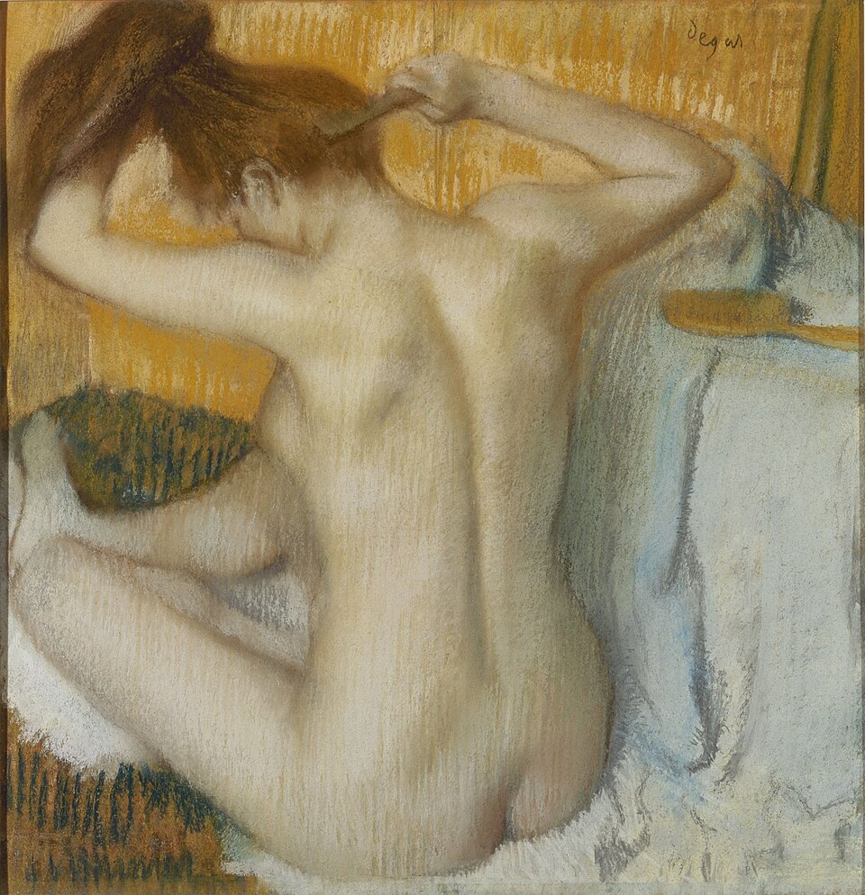 Fayl:Woman Combing Her Hair 1114.jpg