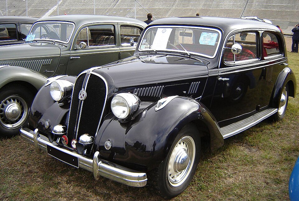 Fayl:1949 Hotchkiss 864 S49 'Artois'.jpg