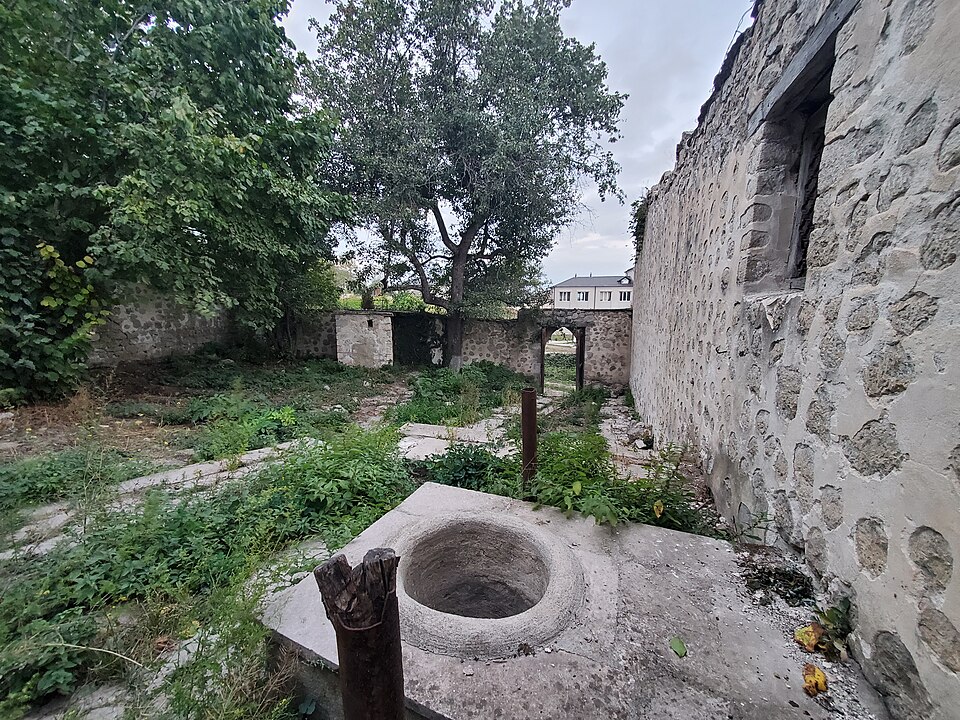 Fayl:Mir Möhsün Nəvvabın evi (3).jpg
