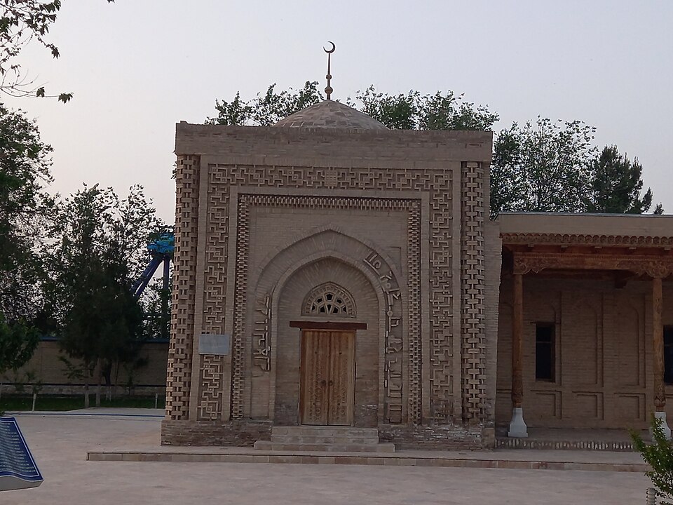 Fayl:Mir Said Bahrom maqbarasi 01.jpg