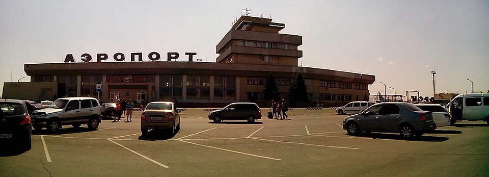 Fayl:Аэропорт Орск.jpg