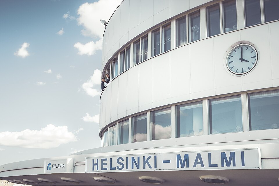 Fayl:Helsinki-Malmin lentoaseman historiallinen terminaali.jpg