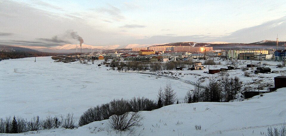 Fayl:Kharp panorama.jpg