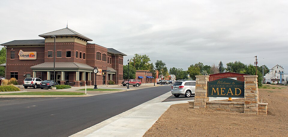 Fayl:Mead, Colorado.JPG