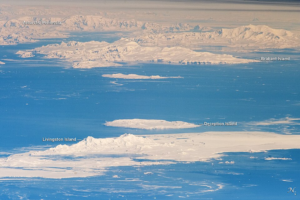 Fayl:South Shetland Islands and Antarctica.jpg