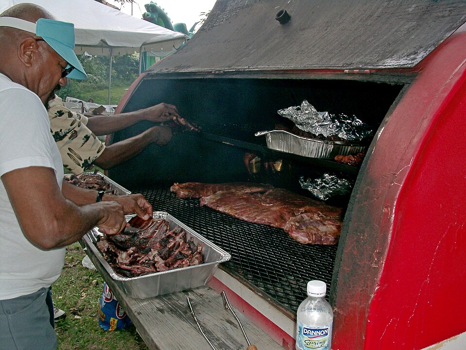 Fayl:Barbeque block party Kansas city.jpg