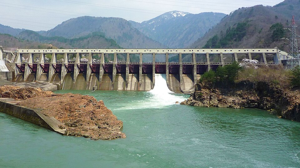 Fayl:Kanose Dam.jpg