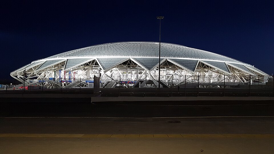 Fayl:Samara Arena.jpg