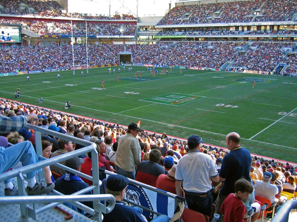Fayl:Suncorp Stadium.jpg