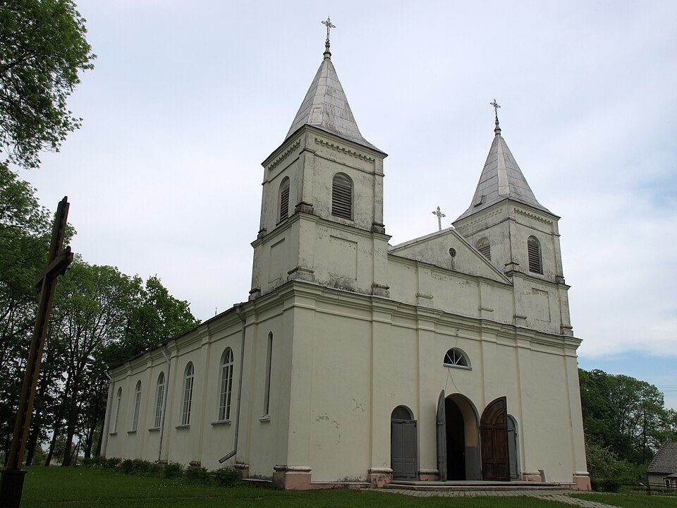 Fayl:Udrija church.jpg