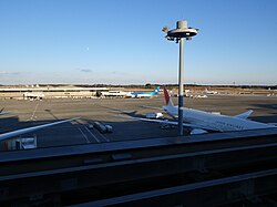 2-terminal kuzatuv maydonchasi