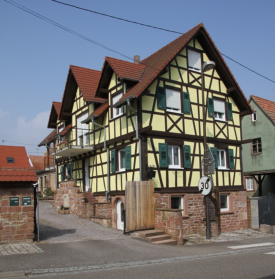 Fayl:Morsbronn-les-Bains-20-Fachwerkhaus-2019-gje.jpg