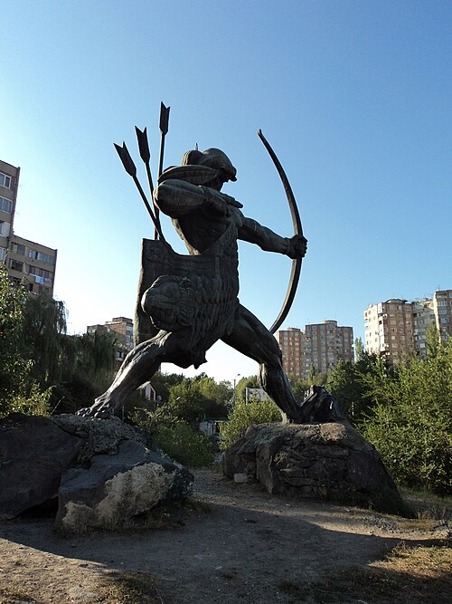 Fayl:Հայկ Նահապետի արձանը Նոր Նորքում.JPG