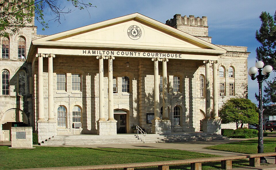 Fayl:Hamilton-TX-CourtHouse.jpg