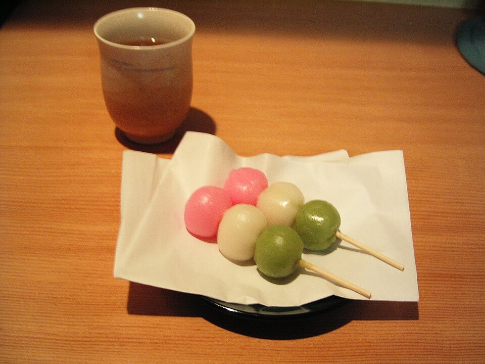 Fayl:Hanami Dango.jpg