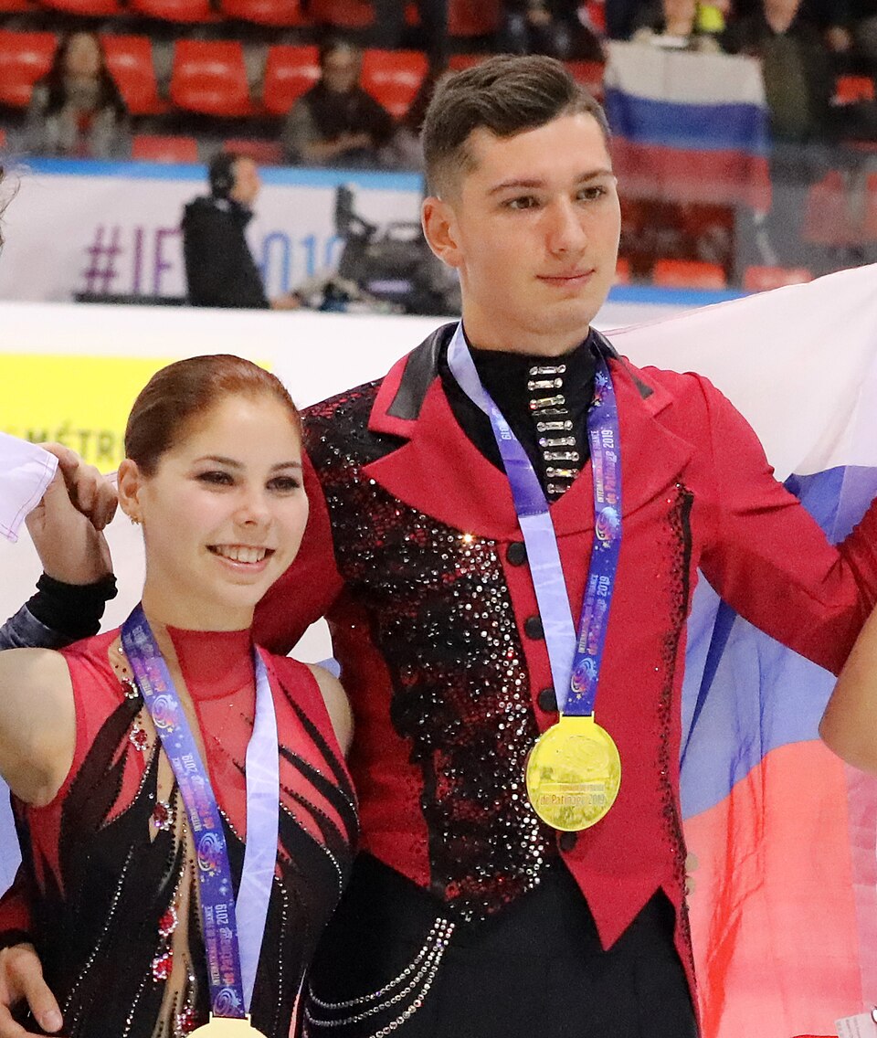 Fayl:Mishina Galliamov (cropped).jpg