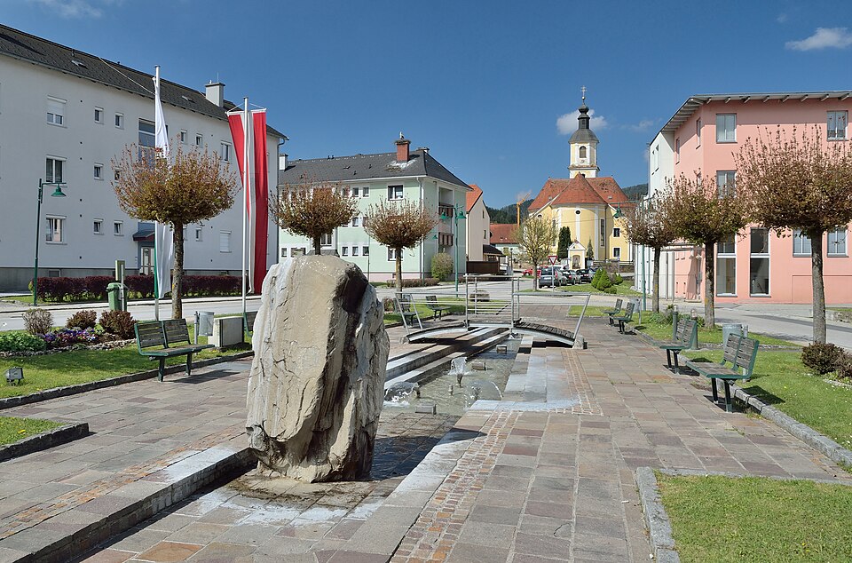 Fayl:Dorfplatz Wartberg im Mürztal.jpg