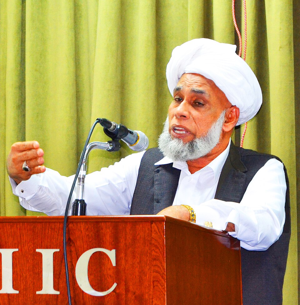 Fayl:Sayyid Muhammad Jifri Muthukoya Thangal.jpg