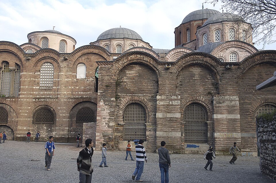 Fayl:Zeyrek Mosque 1344.jpg