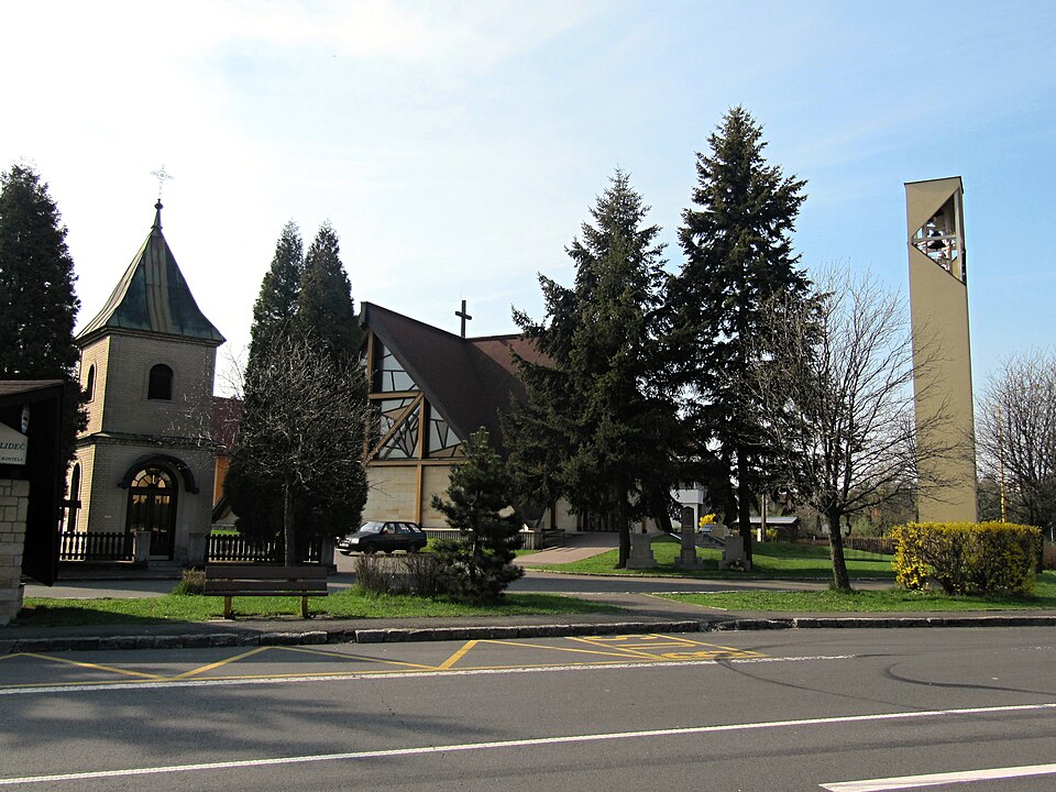 Fayl:Horní Lideč.jpg