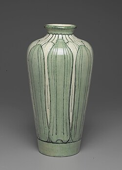 Newcomb Pottery. Vase, 1902-1904. Brooklyn Museum