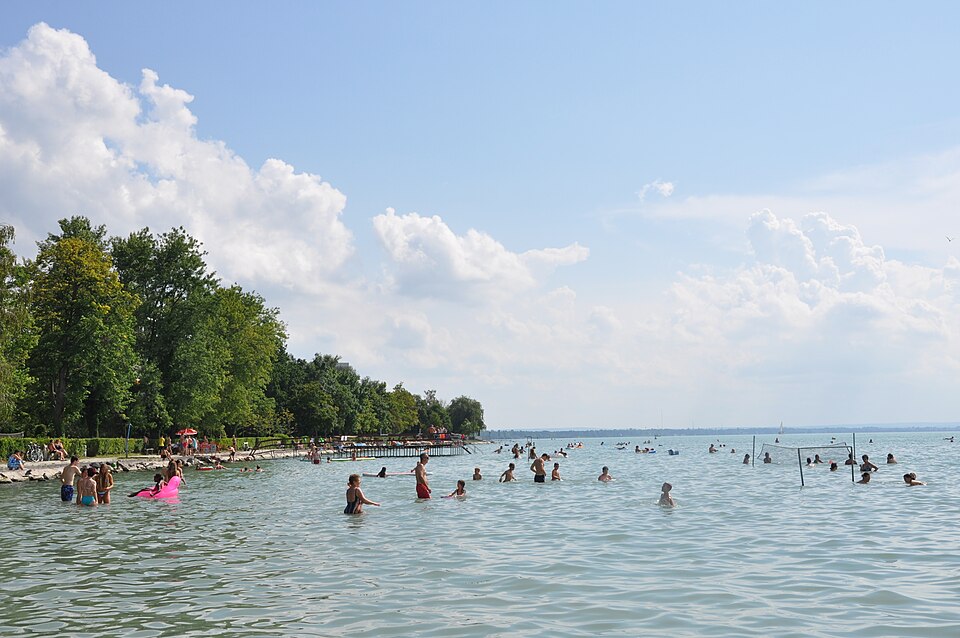Fayl:Balatonaliga, Balaton, 24.jpg