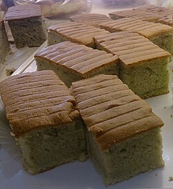 Bananli tort boʻlaklari