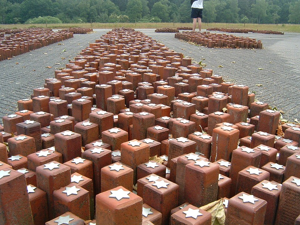 Fayl:Westerbork-monument1.jpg