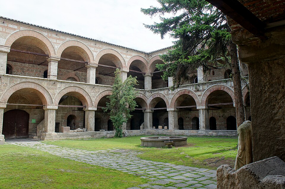 Fayl:Куршумли Ан (Стара Скопска чаршија).jpg