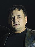 23:57, 2023-yil 13-noyabr dagi versiya uchun tasvir