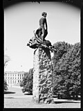 „Abelmonumentet“ Qirollik saroyi oldida
