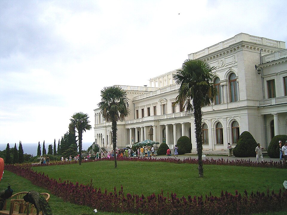 Fayl:Livadia Palace Crimea.jpg