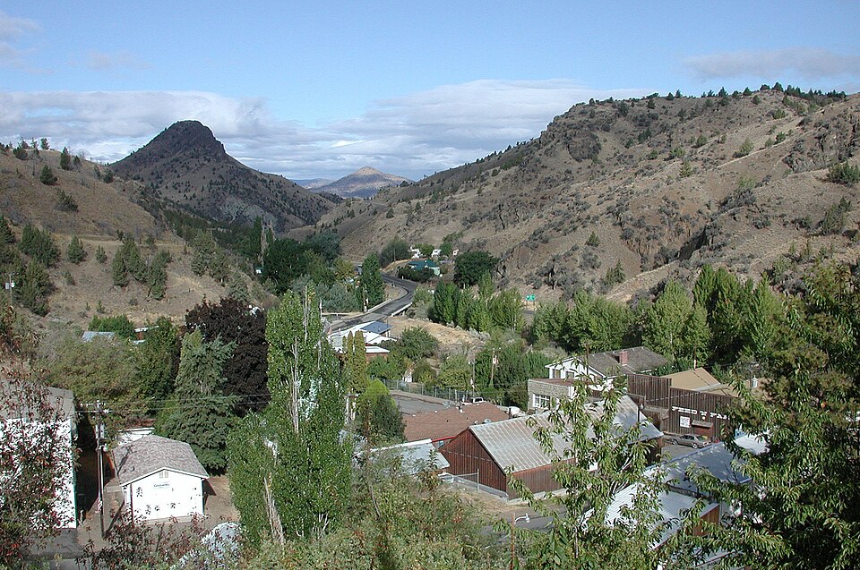 Fayl:Mitchell skyline.jpg