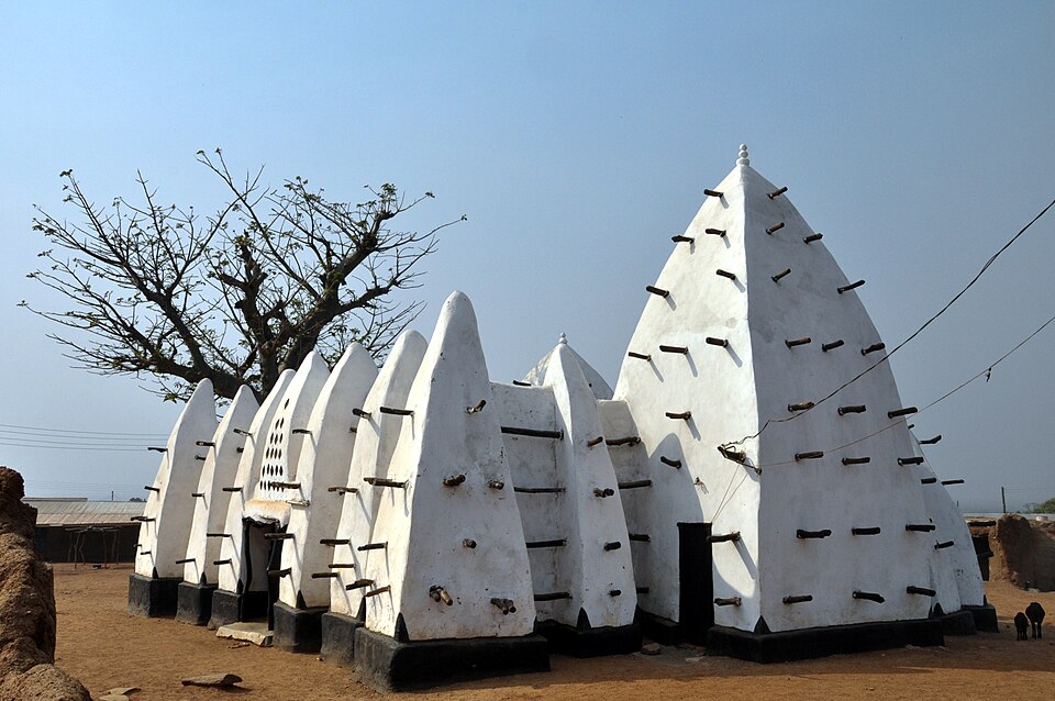 Fayl:Larabanga Mosque Ghana.jpg