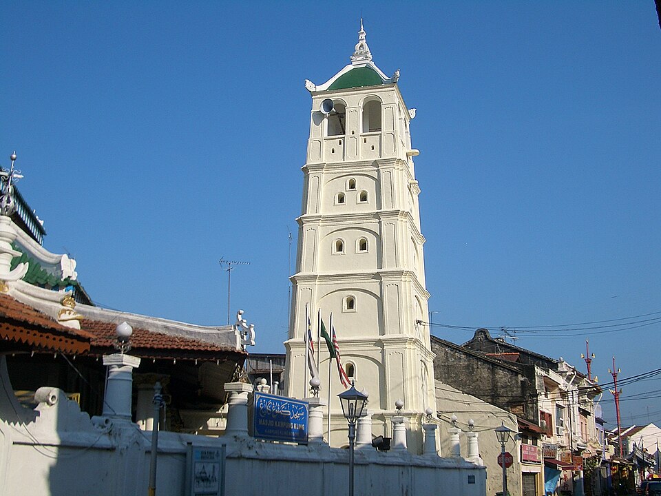 Fayl:Masjid-Kampung-Kling-minaret-2208.jpg