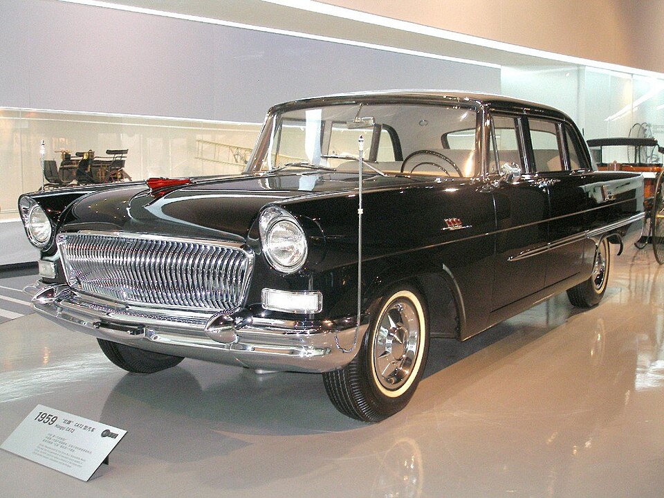Fayl:Hongqi CA72 1959.jpg