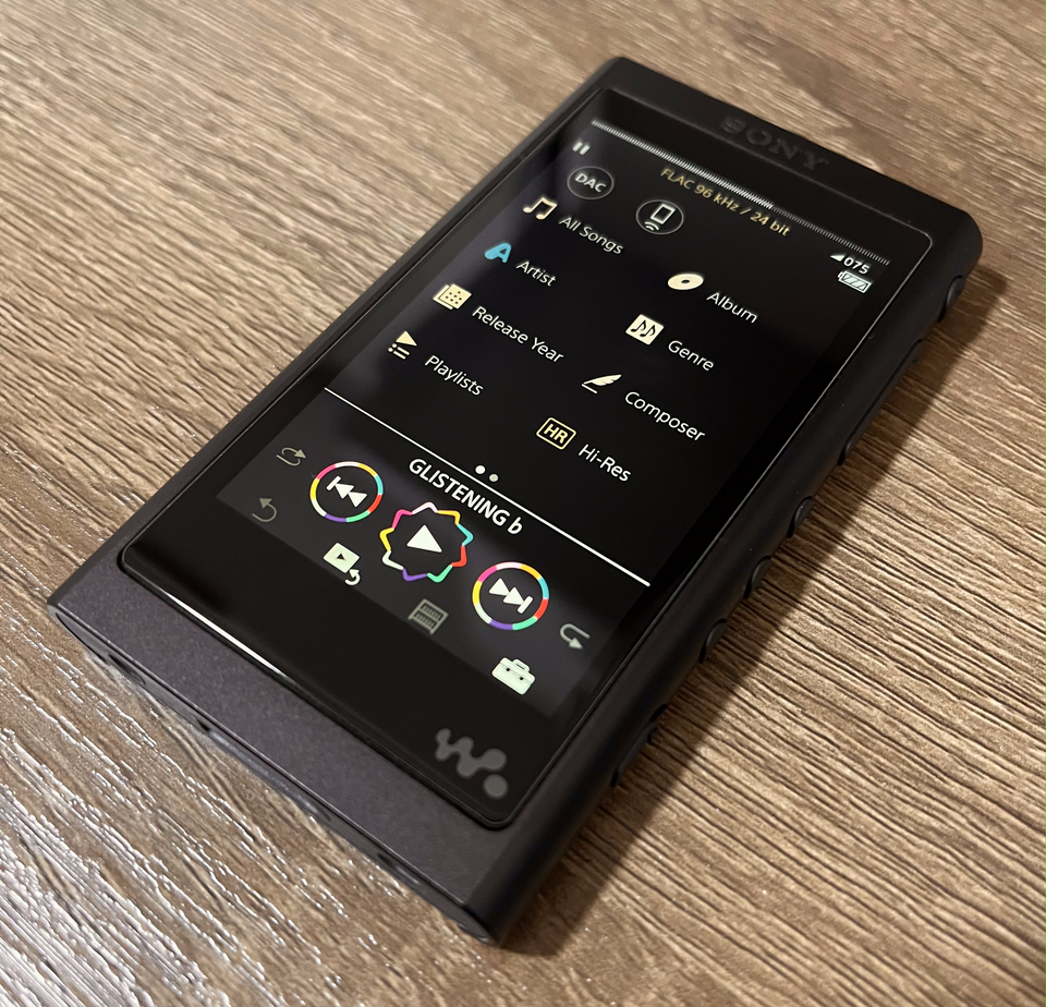 Fayl:Sony Walkman NW-A55.png
