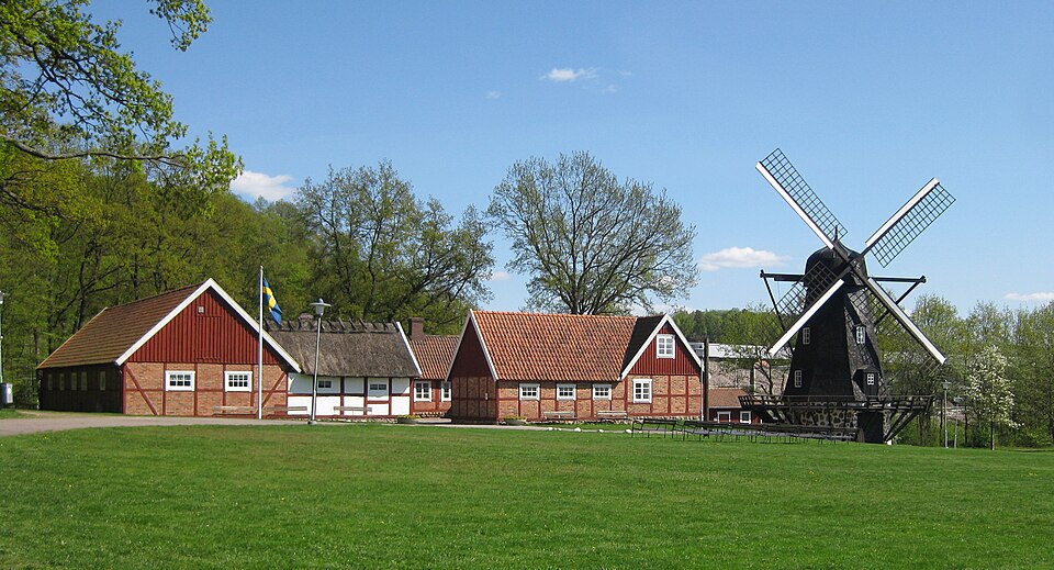 Fayl:Åstorps hembygdsgård.jpg