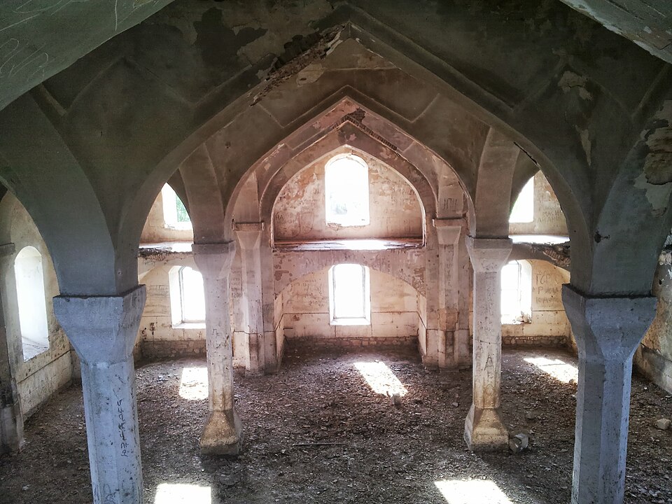 Fayl:Aghdam Azeri Mosque.jpg