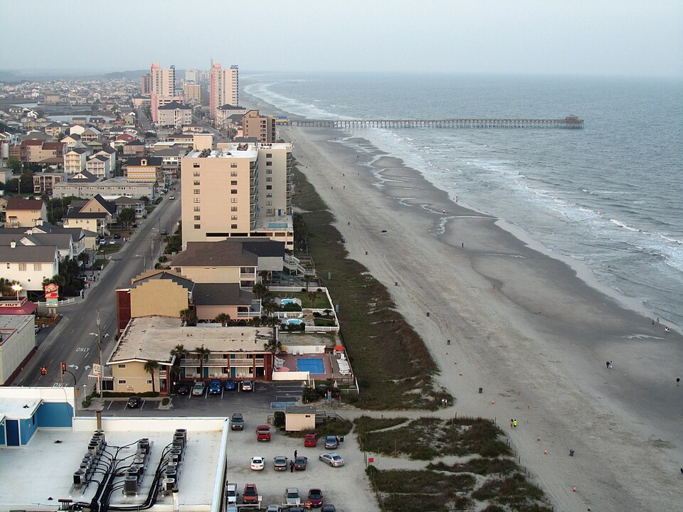 Fayl:Cherry Grove Pier.jpg