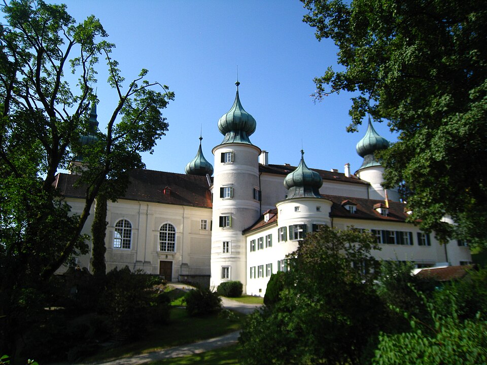 Fayl:CastleArtstetten.jpg