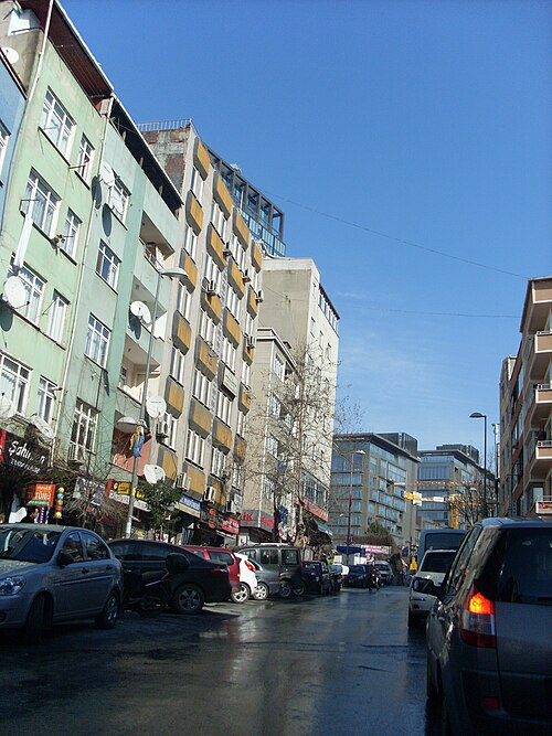 Fayl:Gültepe Talatpaşa Cad Ortabayır.JPG