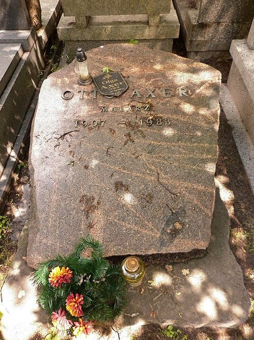 Fayl:Otto Axer grób.JPG