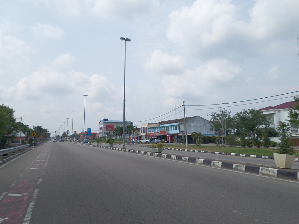 Fayl:Parit Bunga.JPG