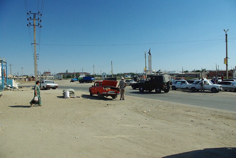 Fayl:AralSquare.JPG