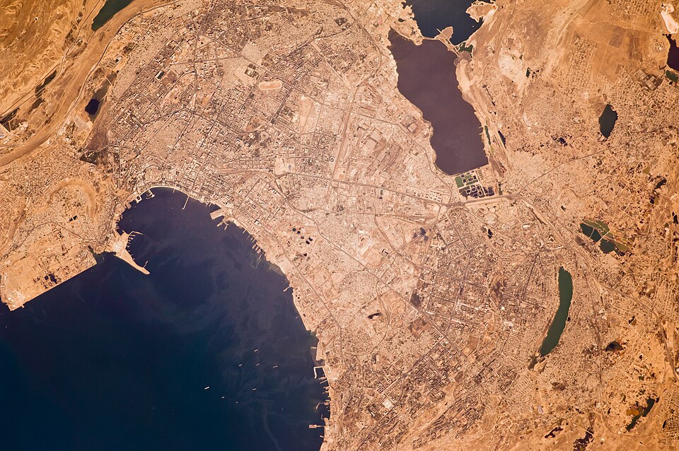 Fayl:Baku, Azerbaijan.jpg
