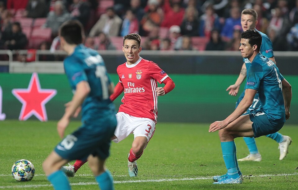 Fayl:Benfica-Zenit UCL201920 4.jpg